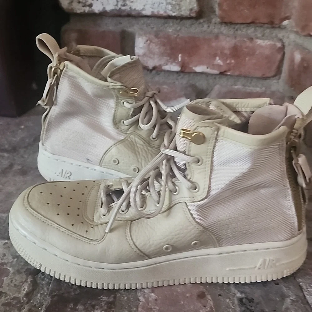 Nike SF Air Force 1 Mid Lightbone Special Field AF1 Sneakers